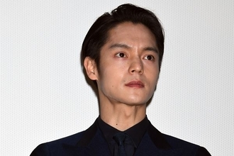 「同一人物すぎる」窪田正孝　人気漫画の実写映画で“キャラ再現度”にネット驚愕…一方で「痩せた？」と心配の声も