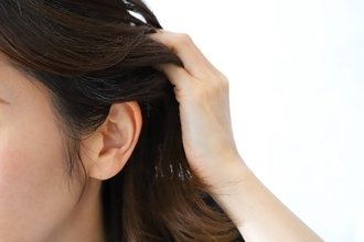 「薄毛の対策」“お金をかけずにできる！髪を増やす方法5選”医師に聞いてみたら…
