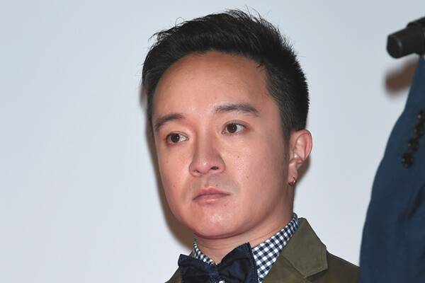 濱田岳は 重厚感増した 山pが久々の共演に思うこと 19年5月13日 エキサイトニュース