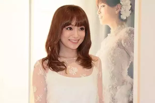 浜崎あゆみ 小説の嬉しい余波…過去の音楽作品も売り上げ増