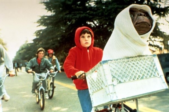 E T の名子役 ドリュー バリモアの栄光と挫折 昔から現在までを映画で振り返る 年9月16日 エキサイトニュース