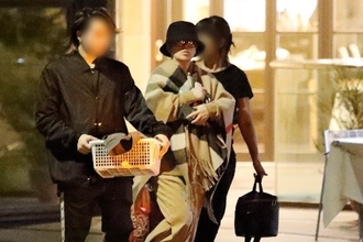 浜崎あゆみ8万円VIPエステへ…話題変身の陰に41歳の女磨き