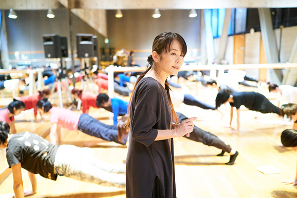 ギャラなし 隠された振付師