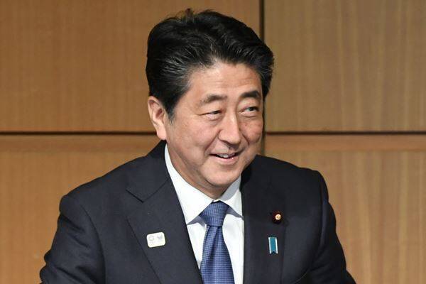 散髪に会食 休日は 安倍首相 コロナ対策に没頭 は本当なの 年2月14日 エキサイトニュース