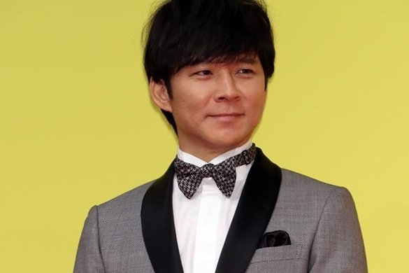 ラブちゃん顔相チェック 吉村知事 人気集める口元ほくろ 年6月5日 エキサイトニュース