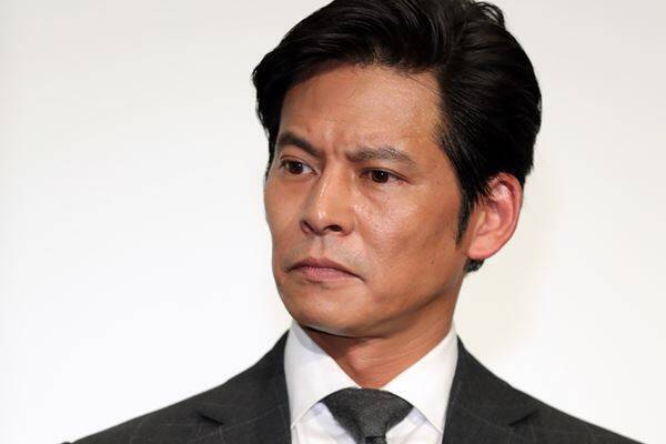 織田裕二 邪魔だなあ 撮影再開もフェイスシールドに不満 年7月1日 エキサイトニュース