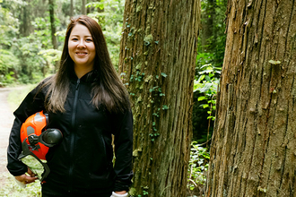 22歳で起業した女性林業家「女性チーム」で斜陽業界の救世主に