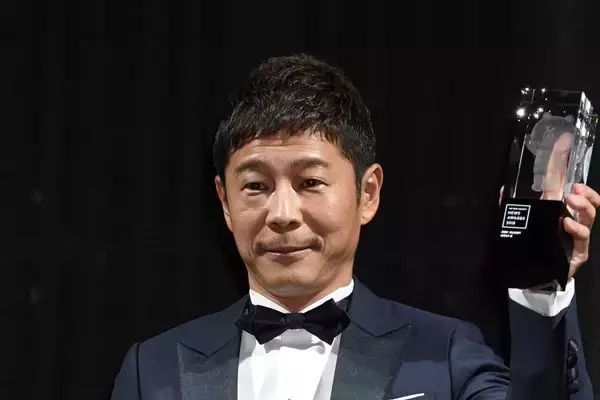 前澤友作氏のお金配りに広がる混乱…偽アカでの詐欺被害も