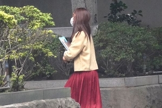 土屋太鳳　平将門の首塚で目撃された体育会系なユニーク参拝