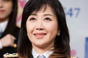 杉良太郎 伍代夏子が夫婦コンサート デュエット披露も 恥ずかしい 16年6月2日 エキサイトニュース