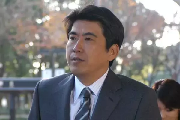 石橋貴明の始球式が“神対応”と話題　若者ファンが急増のワケ