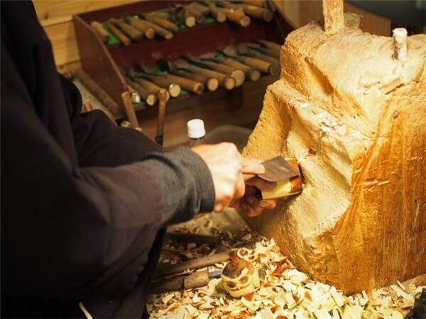 何故みんなの家に木彫りの熊があったのか