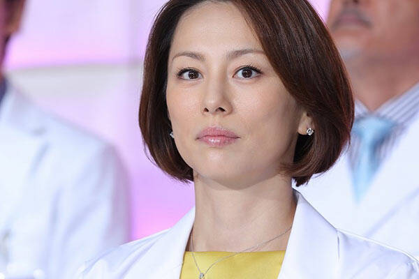 米倉涼子 協議開始から1年半 モラハラ 夫とついに離婚成立 16年12月30日 エキサイトニュース