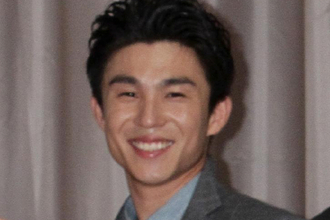 中尾明慶が激白、「堤真一さんの言葉で俳優を続けられた」