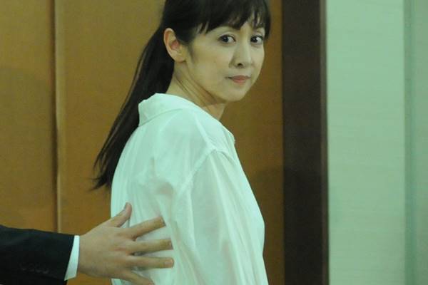 斉藤由貴 不倫釈明会見の2年前に告白していた 夫婦の溝 17年8月8日 エキサイトニュース