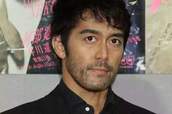 阿部寛　審美歯科で驚きの“値切り交渉”「治療費は半額で！」