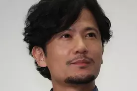 稲垣吾郎にヒロくんとは別の男の影が 本命はどっち 18年5月1日 エキサイトニュース