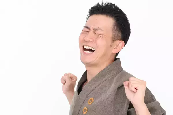 ごぼう先生が動画で解説！「50代からの不調解消体操」【暑熱順化 お風呂で背筋ポンプ体操】｜介護界のアイドル