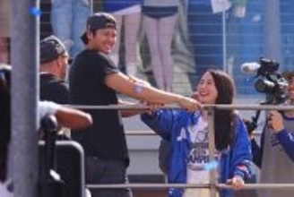 真美子さん　大谷と夫人会にブラックジョークを連発！勉強のために見ていた「アメリカの人気番組」