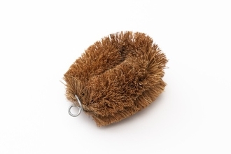 口臭がスッキリ改善…歯周病を治す「タワシで足裏マッサージ」が斬新で話題です