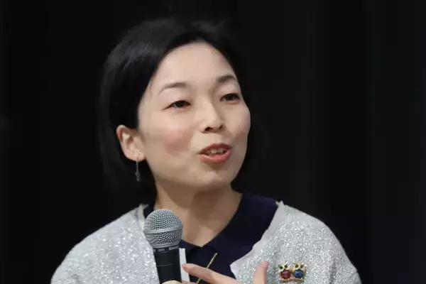 「ちょっと意外」彬子さま　国王ともご対面のブータン非公式ご視察での“異例のラフな装い”にネット騒然