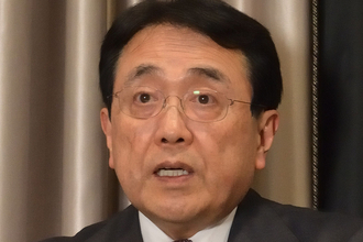 「戦時中と全く同じ」赤沢経産大臣　“ナフサ足りている”発言を痛烈批判した「大物政治家」
