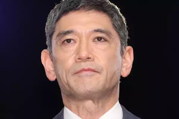 《独自》杉本哲太　離婚発表から1カ月で“MEGUMI似の30代女性”と同棲していた…元妻・神津はづきが本誌に「語ったコト」