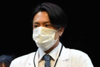 「ダンディ過ぎて一瞬誰かわからなかった」元NEWSメンバー（39）の激変“髭ヅラ”姿にネット衝撃