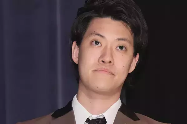 「なんやこいつら」粗品　番組ゲストの人気アイドルの態度にブチ切れ…“挨拶なし”に「舐めてんなと思った」と怒りあらわ、あのちゃんも「やる気がないように見えた」