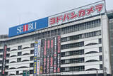「「逃げんな」と詰め寄り…脱糞騒動が話題のヨドバシ池袋　店内で“犯人探し”するYouTuberの動画が波紋、本部担当者は「店のルールに反している可能性が高い」と指摘」の画像1