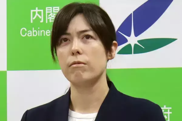 「反則すぎる」ネット驚嘆　小野田紀美大臣が伊勢神宮参拝で見せた“衝撃”ビジュアル