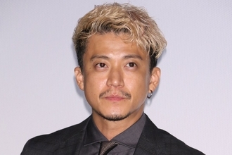 小栗旬　社長務める所属事務所がソニー傘下に！ 恩人会長が明かした“意図”「経理をやらせるわけにはいかない」