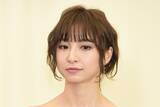 「《コメントはたかみなのみ》篠田麻里子　再婚発表も「神7」メンバーは音沙汰ナシ…関係悪化報道も飛び出し、懸念される「仲間との距離」」の画像1