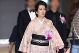 「《障子を蹴っ飛ばすことも》岸本加世子　実父の次は継父を在宅で…連続介護10年奮闘にあった「最愛実母への後悔」」の画像1