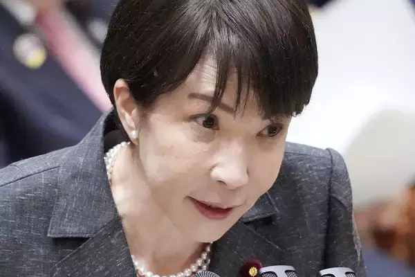 「嘘の経歴で、しゃあしゃあとテレビにまで出れる人」芥川賞作家　痛烈批判した高市首相の“疑惑”が再燃