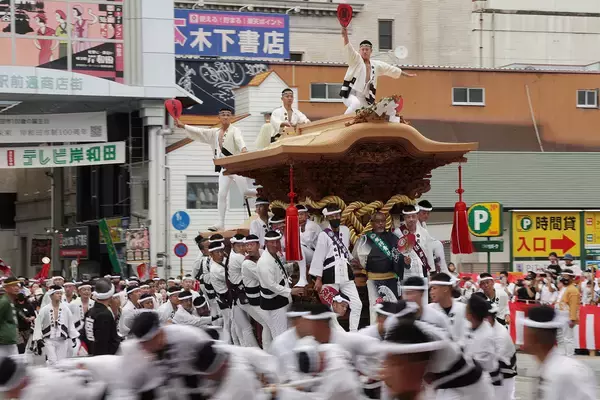 死亡事故起きた「だんじり」は存続すべき？無くすべき？大阪府民300人の答え