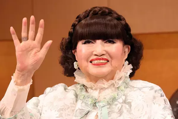 黒柳徹子　移動は車いす、シニア用高級タワマンに入居…92歳で起きていた「生活の異変」