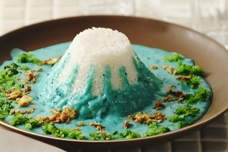 タラバガニ、ふかひれなどの豪華食材も！地元で愛される「ご当地レトルトカレー」9選【東日本編】