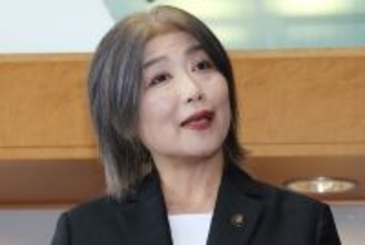 《事情聴取のためにイメチェン？》学歴騒動の田久保前市長に出頭要請…数日前に見せていた“激変姿”