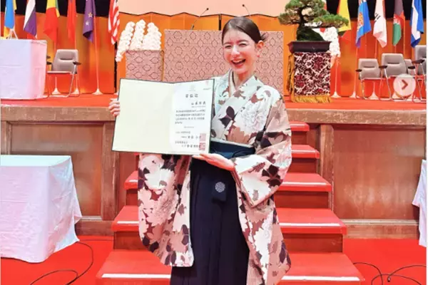 「完璧な母を目指すのはやめた」スザンヌ　35歳からの大学生活で気づいた“子育てへの学び直し”