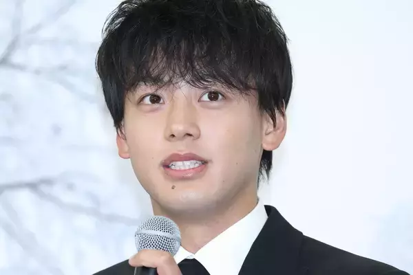 竹内涼真　異例の2クール連続主演の超多忙生活…それでも駆けつけた「旧友」の結婚式