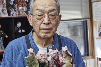 黒柳徹子、ビートたけし、笑福亭鶴瓶も訪れた「谷中の人形劇場」…人気演目を生み出したのは「意外なモノマネ芸人」だった