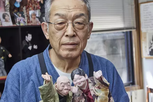 黒柳徹子、ビートたけし、笑福亭鶴瓶も訪れた「谷中の人形劇場」…人気演目を生み出したのは「意外なモノマネ芸人」だった