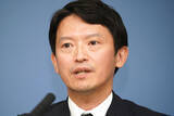 「「同じ穴のムジナ」相生市長　批判していた斎藤前知事と同じ“机叩き恫喝”で相次ぐドン引きの声」の画像1