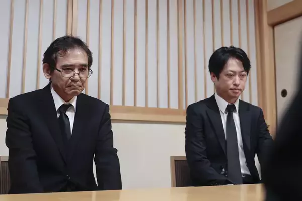 《遺族への謝罪より前に》イオン爆発で従業員死亡　ハビタは親会社のHPから「エリート社長の写真」削除の“逃げ姿勢”、担当者が取材に見せた「動揺」