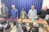 「「なんで偉そうなの？」辺野古・転覆船運航の市民団体　何度も腕を組む男性、全員が普段着の会見に厳しい声…海保は捜査、問われる誠実さ」の画像1