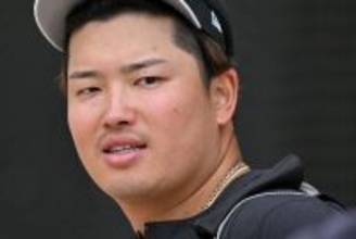 「常識がなってない」村上宗隆選手　腕組みをしてガムを噛み、WBCで天皇ご一家のお見送りで批判続出も…“真相”判明で擁護する声続々