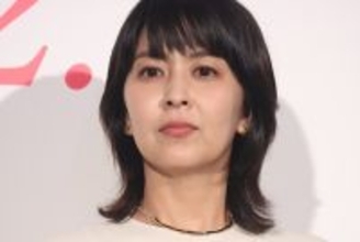 「全然いやらしく見えない」松たか子　カンヌでの“大胆ドレス”に反響…アカデミー賞に続く“肌見せ”にも漂う上品さ