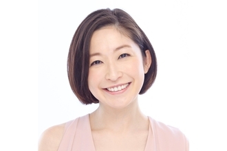 「ボールペンまで同じものを」アコム女優・小野真弓が憧れすぎたレジェンド女優を実名告白
