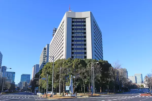 「一回8万円のお金に目がくらみ…」少年たちが闇バイトを辞められないワケ